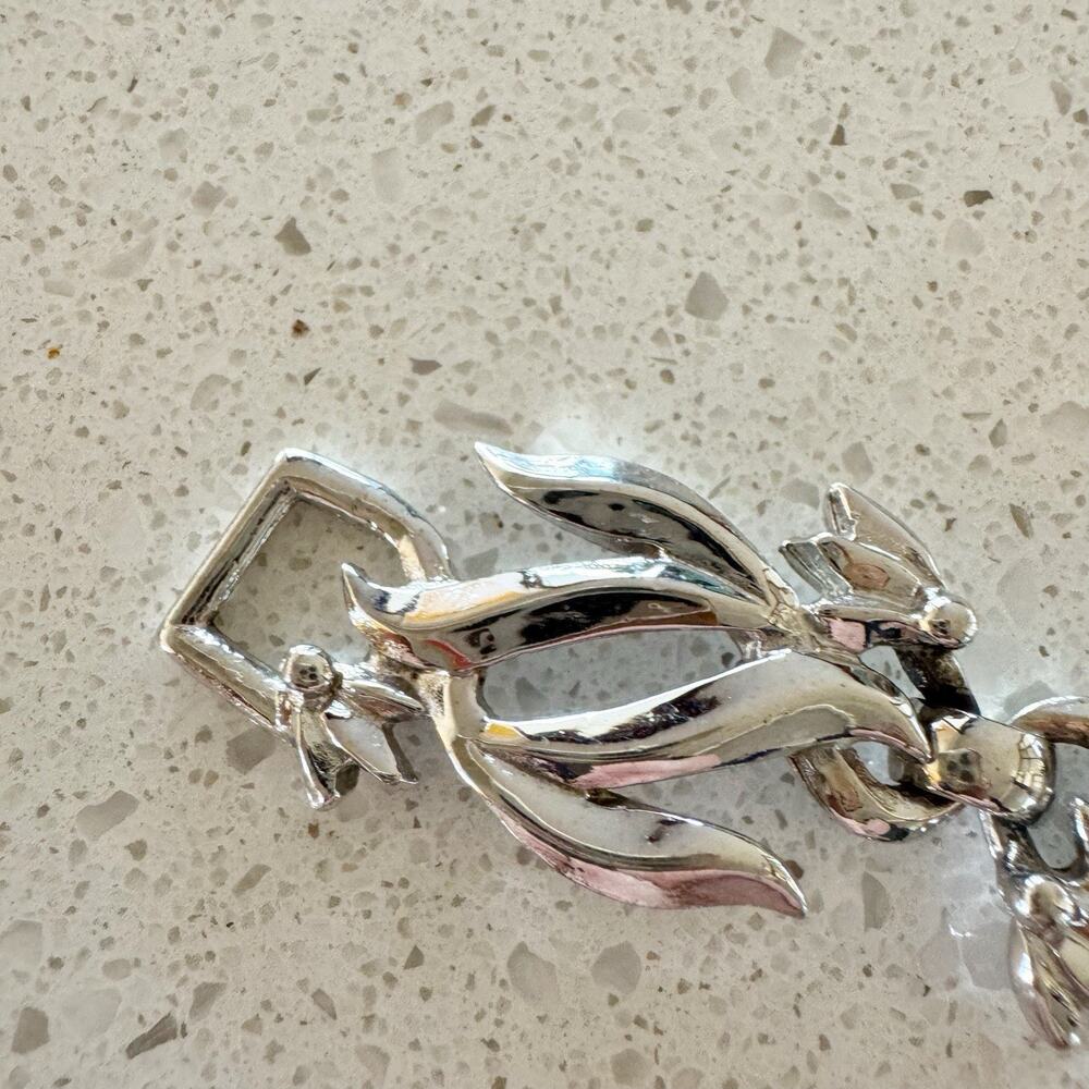 Bergere Silver Tone Metal Choker Collar‎ Leaf Necklace - Picture 7 of 10